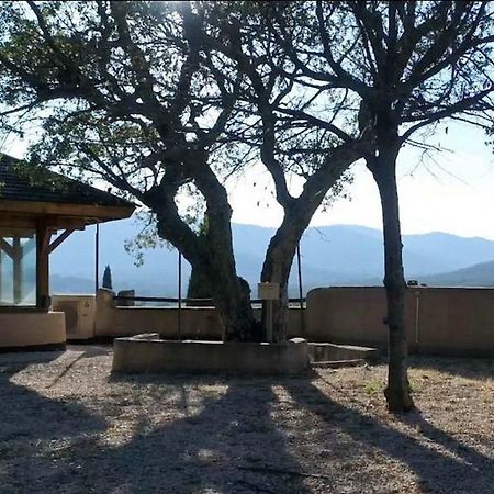 Happy Trimurti Hotel Cogolin Exterior foto